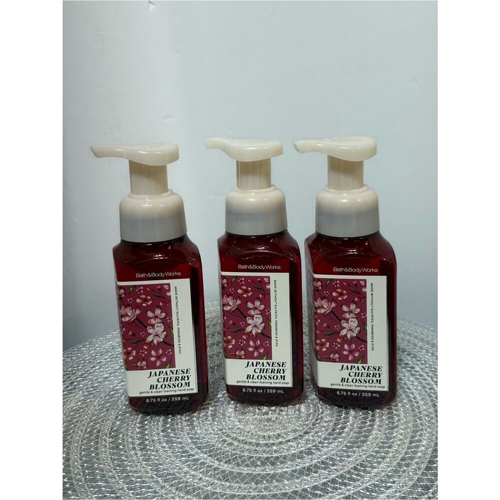 BBW Japanese Cherry Blossom Foaming Hand Soap Set of 3 NWT